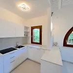 Palm Villa *